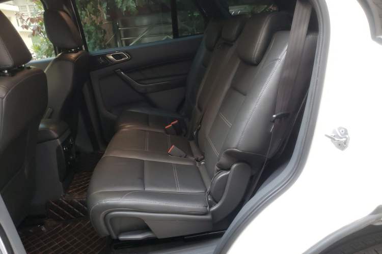 Used Ford Everest 2017 2.0T Gasoline Automatic 4x4 Flagship Edition 7 Seats Left Rear Seat