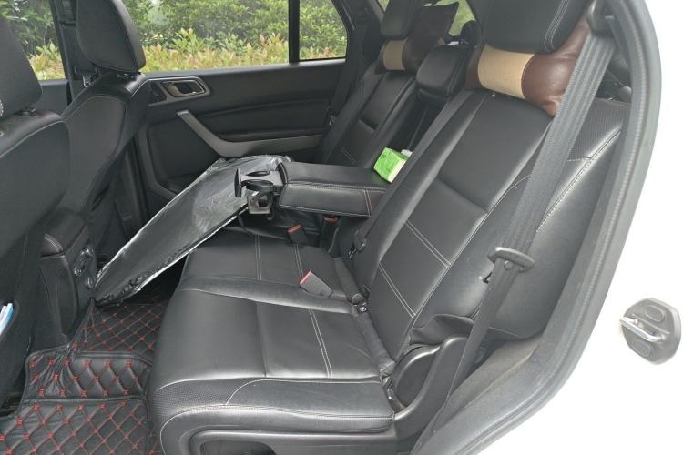 Used Ford Everest 2017 2.0T Gasoline Automatic 4x4 Luxury Edition 5 Seats Left Rear Seat
