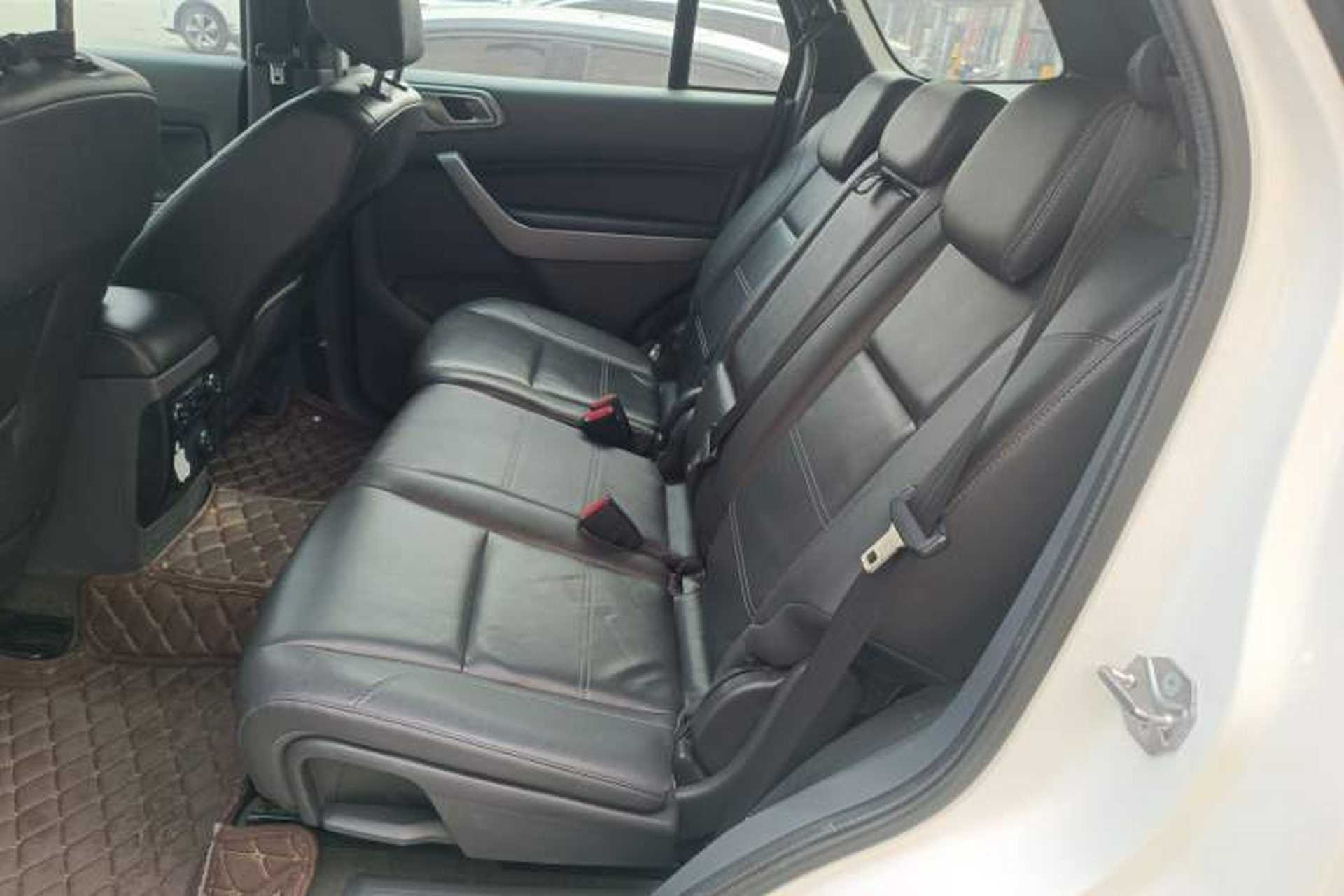 Used Ford Everest 2017 2.0T Gasoline Automatic 4x4 Luxury Edition 5 Seats Left Rear Seat