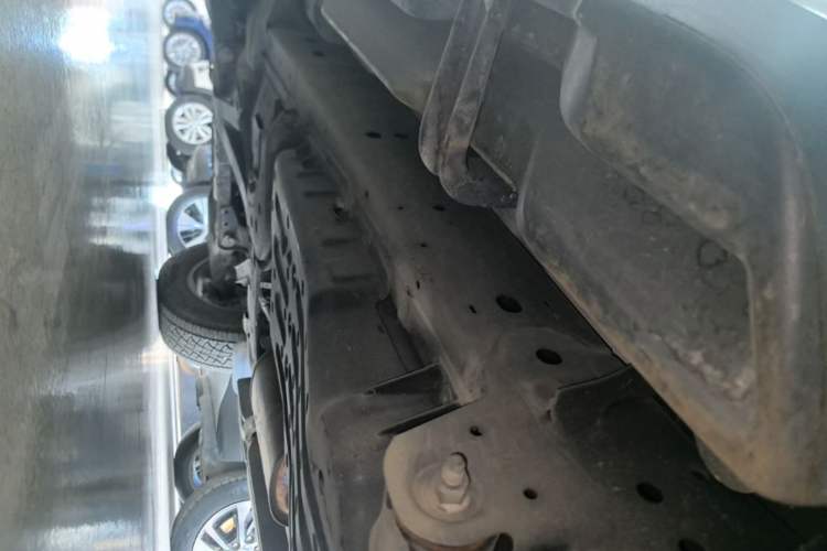 Used Ford Everest 2017 2.0T Gasoline Automatic 4x4 Luxury Edition 7 Seats Left Side Sill