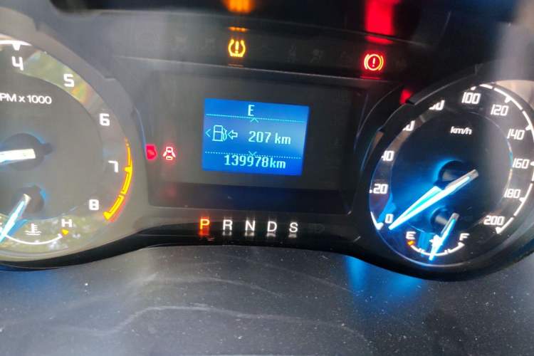 Used Ford Everest 2017 2.0T Gasoline Automatic 4x4 Elite Edition 5 Seats Odometer Close Up
