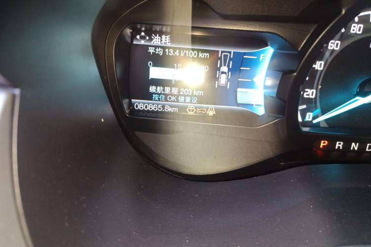 Used Ford Everest 2017 2.0T Gasoline Automatic 4x4 Luxury Edition 5 Seats Odometer Close Up