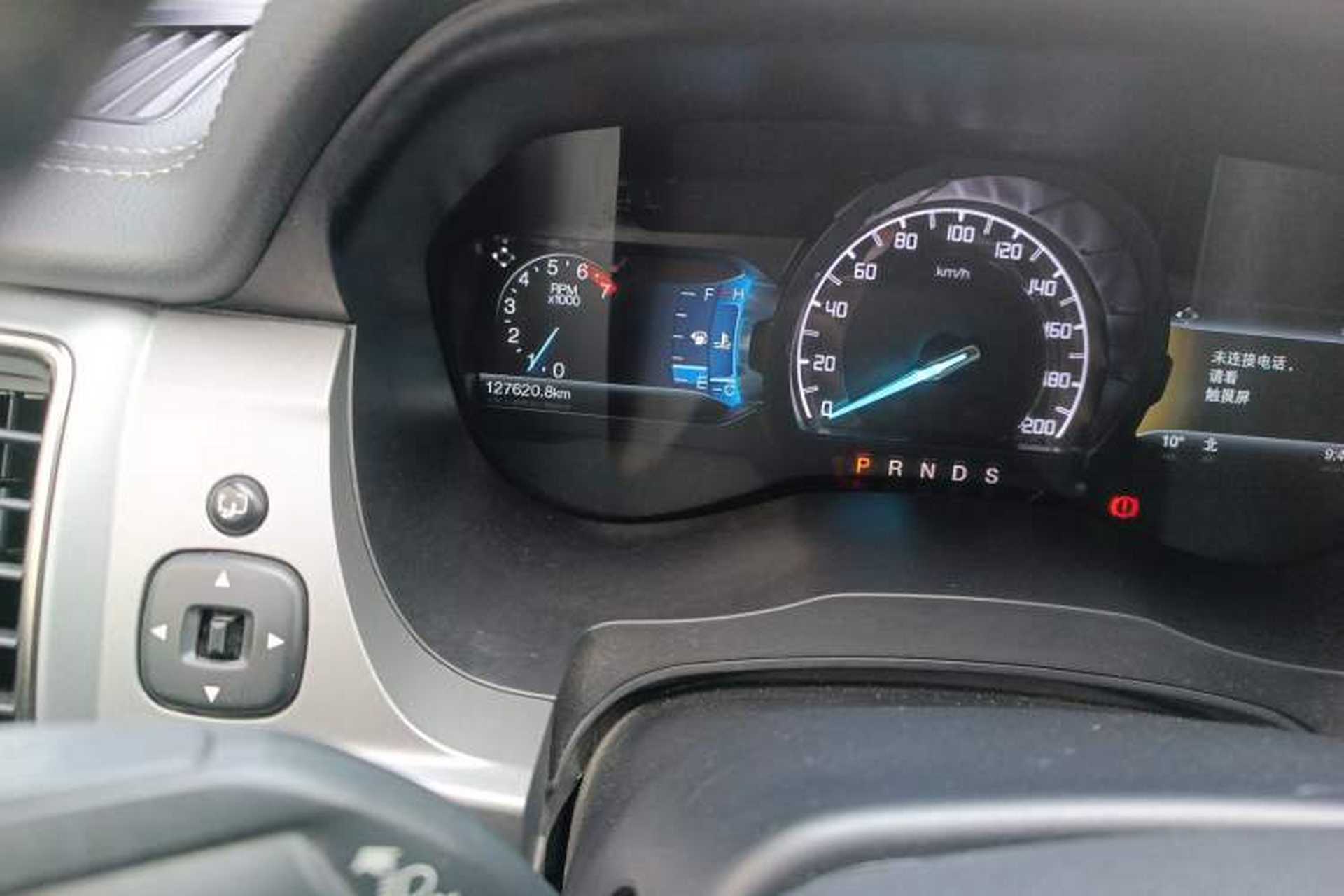 Used Ford Everest 2017 2.0T Gasoline Automatic 4x4 Luxury Edition 5 Seats Odometer Close Up