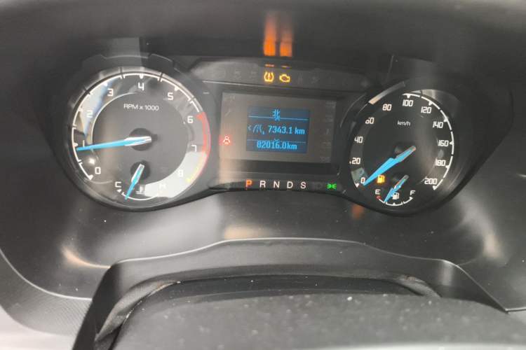 Used Ford Everest 2017 2.0T Gasoline Automatic 4x4 Elite Edition 5 Seats Odometer Close Up