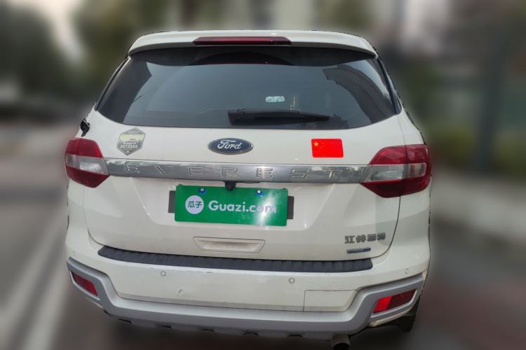 Used Ford Everest 2017 2.0T Gasoline Automatic 4x4 Luxury Edition 7 Seats Rear