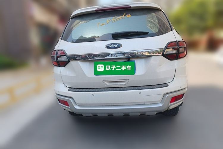 Used Ford Everest 2017 2.2T Diesel Manual 4x4 Luxury Edition 7 Seats Rear