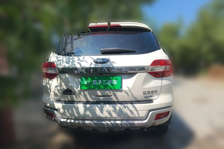 Used Ford Everest 2017 2.0T Gasoline Automatic 4x4 Luxury Edition 7 Seats Rear