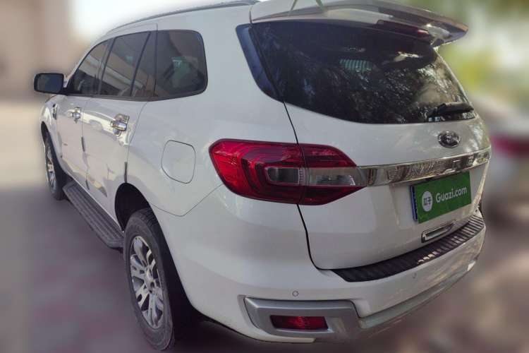 Used Ford Everest 2017 2.0T Gasoline Automatic 4x4 Luxury Edition 5 Seats Rear Left 45 Deg