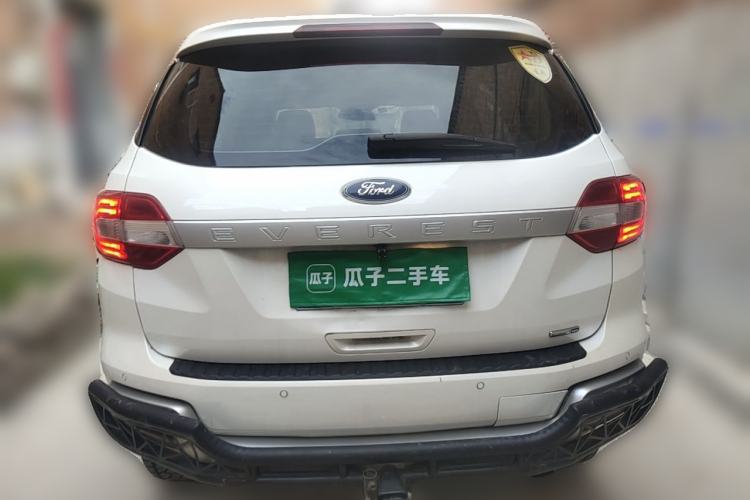Used Ford Everest 2017 2.0T Gasoline Automatic 4x4 Elite Edition 5 Seats Rear