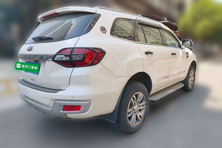 Used Ford Everest 2017 2.2T Diesel Manual 4x4 Luxury Edition 7 Seats Rear Right 45 Deg