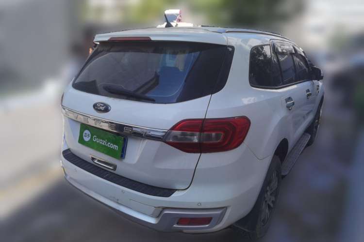Used Ford Everest 2017 2.0T Gasoline Automatic 4x4 Luxury Edition 5 Seats Rear Right 45 Deg