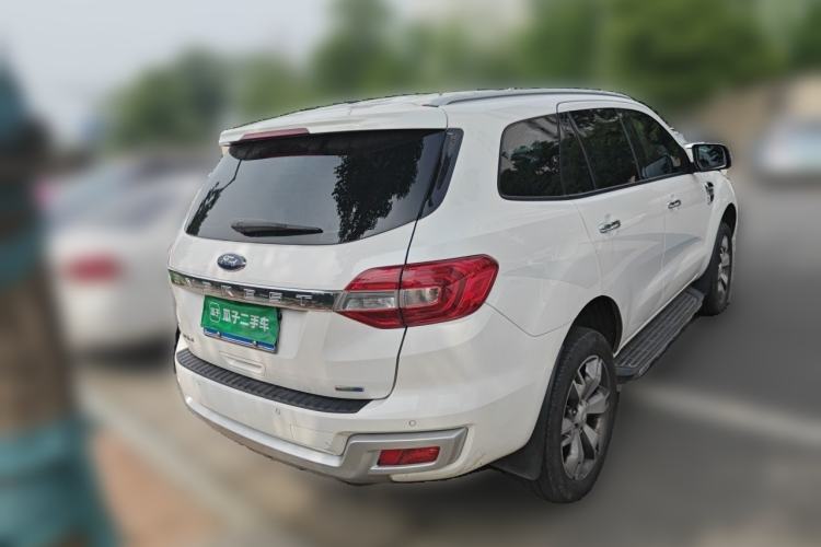 Used Ford Everest 2017 2.0T Gasoline Automatic 4x4 Flagship Edition 7 Seats Rear Right 45 Deg