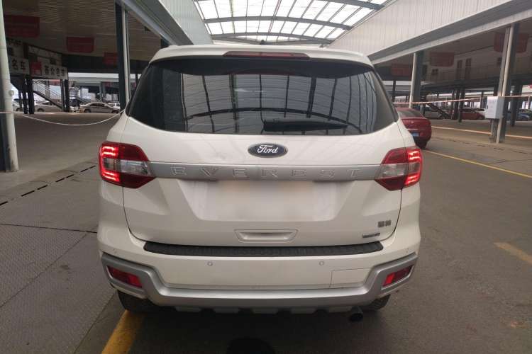Used Ford Everest 2017 2.0T Gasoline Automatic 4x4 Elite Edition 5 Seats Rear