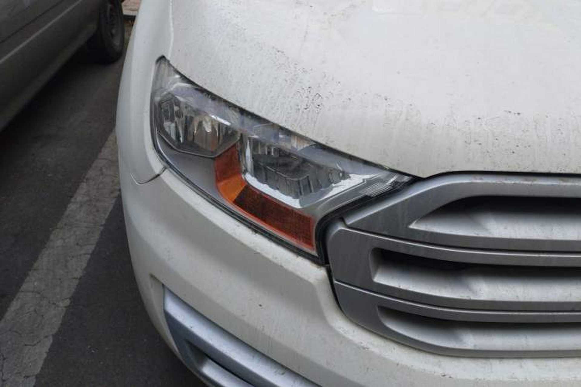 Used Ford Everest 2017 2.0T Gasoline Automatic 4x4 Elite Edition 5 Seats Right Front Headlight