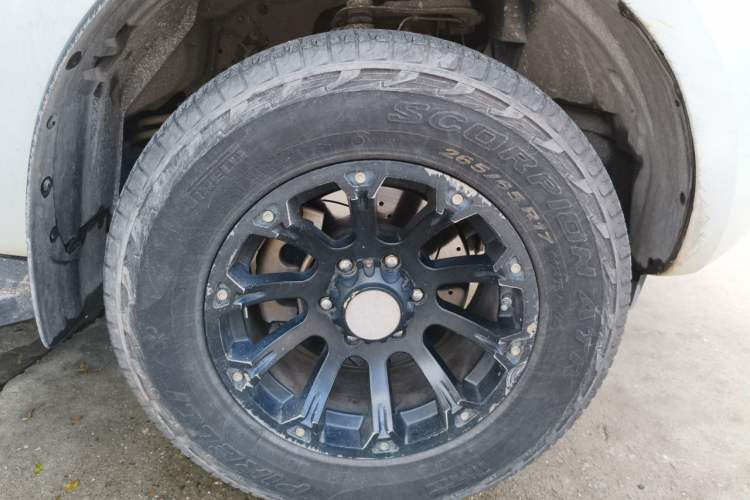 Used Ford Everest 2017 2.0T Gasoline Automatic 4x4 Elite Edition 5 Seats Right Front Wheel Hub