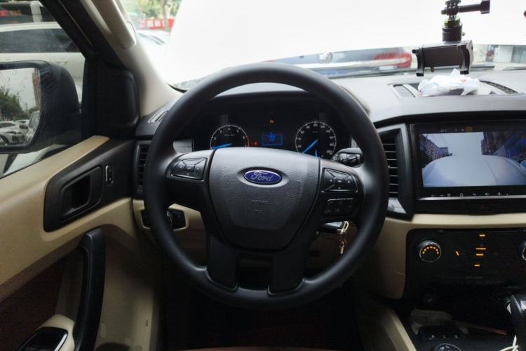 Used Ford Everest 2017 2.0T Gasoline Automatic 4x4 Elite Edition 5 Seats Steering Wheel