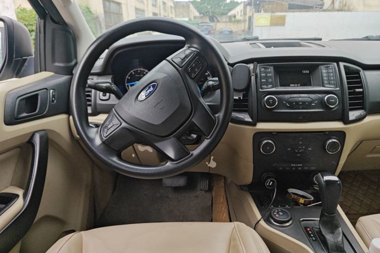 Used Ford Everest 2017 2.0T Gasoline Automatic 4x4 Elite Edition 5 Seats Steering Wheel
