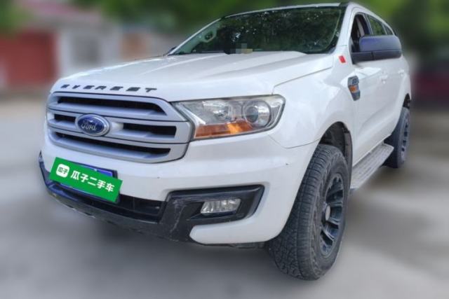 Ford Everest 2017 2.0T Gasoline Automatic 4x4 Elite Edition 5 Seats de segunda mano