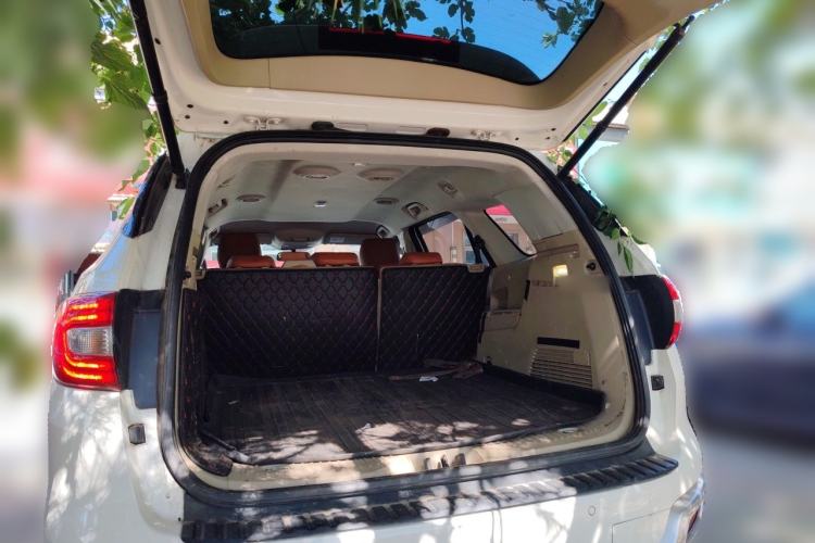Used Ford Everest 2017 2.0T Gasoline Automatic 4x4 Elite Edition 5 Seats Trunk