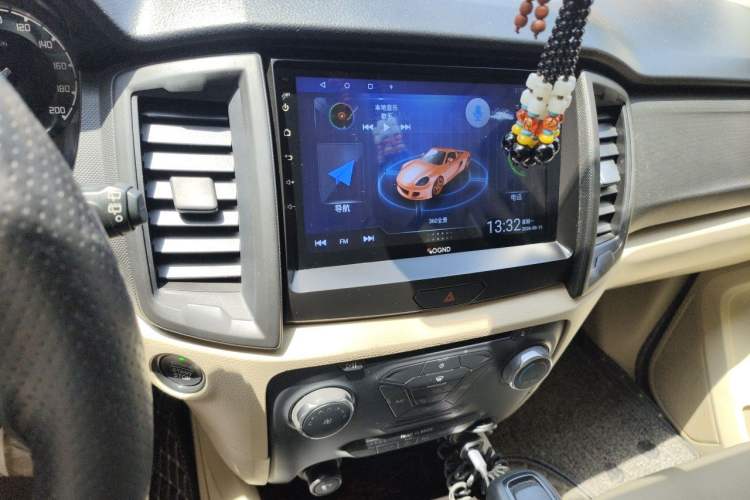 Used Ford Everest 2019 2.0T Gasoline Automatic 4x4 Elite Edition 5 Seats Audio And AC Panel