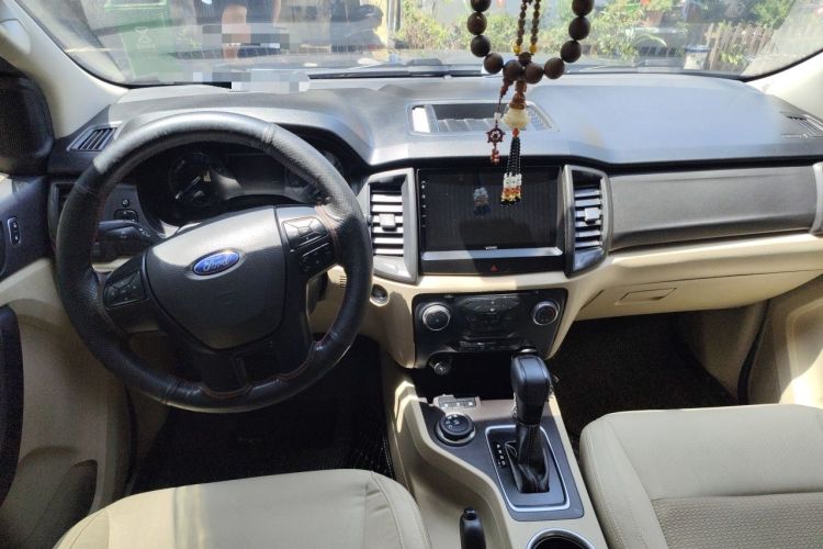Used Ford Everest 2019 2.0T Gasoline Automatic 4x4 Elite Edition 5 Seats Center Console