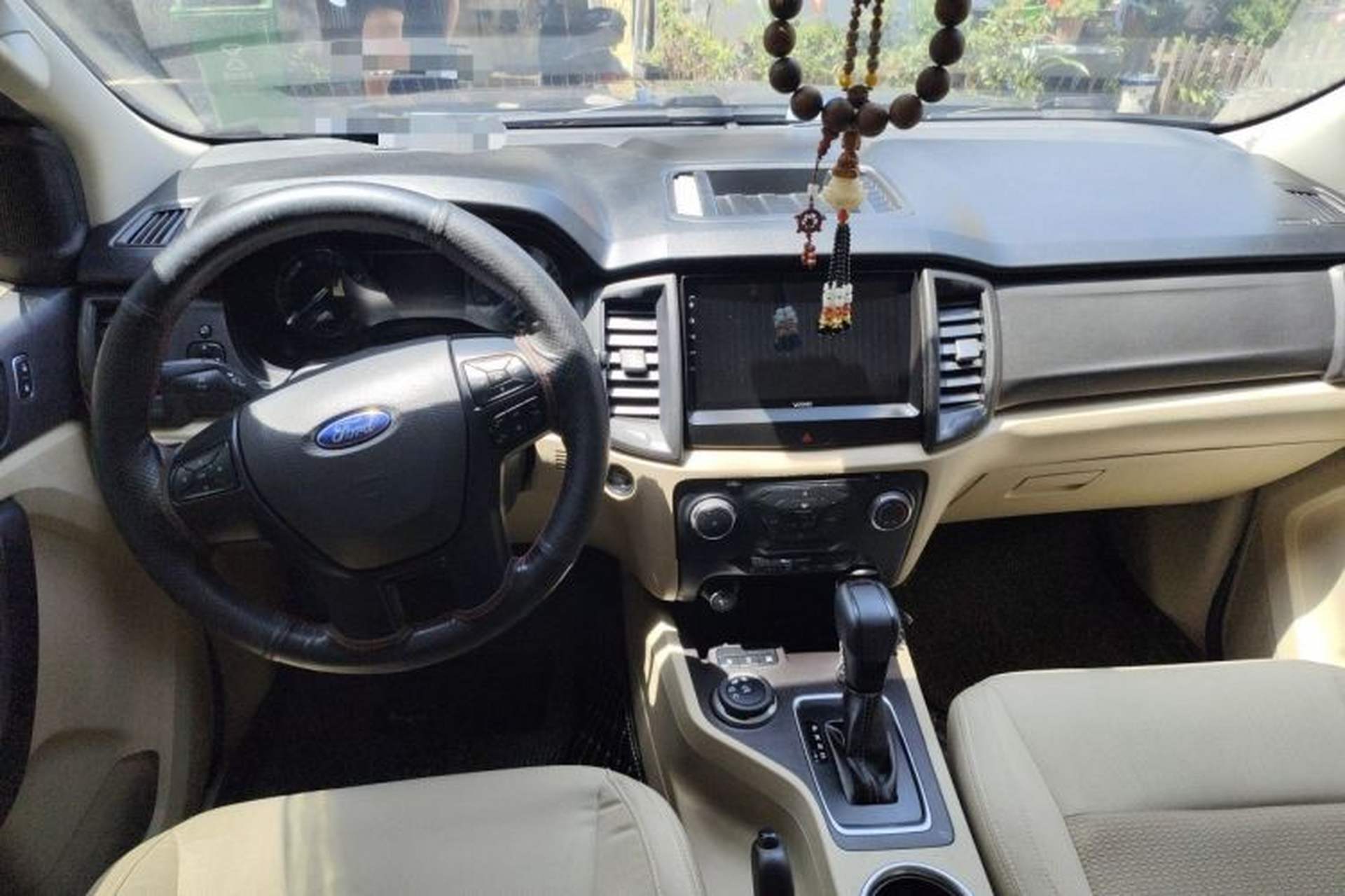 Used Ford Everest 2019 2.0T Gasoline Automatic 4x4 Elite Edition 5 Seats Center Console