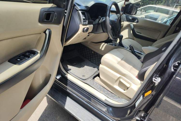 Used Ford Everest 2019 2.0T Gasoline Automatic 4x4 Elite Edition 5 Seats Driver Seat