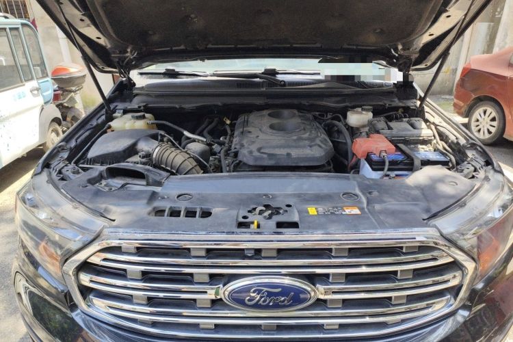 Used Ford Everest 2019 2.0T Gasoline Automatic 4x4 Elite Edition 5 Seats Engine Bay
