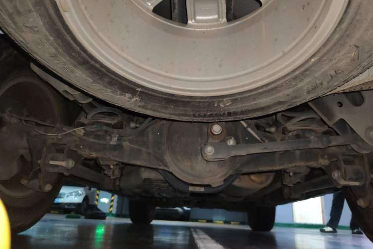 Used Ford Everest 2019 2.0T Gasoline Automatic 4x4 Elite Edition 5 Seats Chassis Rear