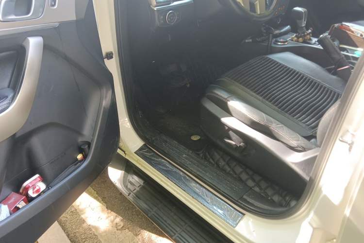 Used Ford Everest 2019 2.0T Gasoline Automatic 4x4 Luxury Edition 5 Seats Driver Seat