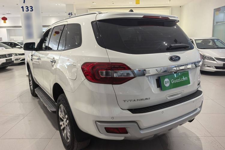 Used Ford Everest 2019 2.0T Gasoline Automatic 4x4 Luxury Edition 7 Seats Exterior 3