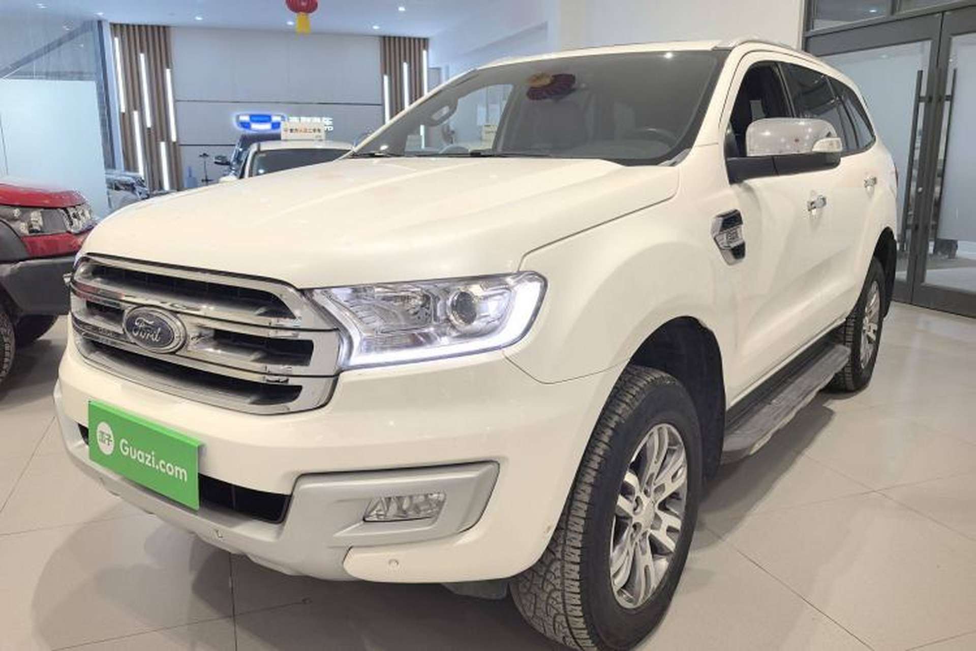 Used Ford Everest 2019 2.0T Gasoline Automatic 4x4 Luxury Edition 7 Seats Front Left 45 Deg