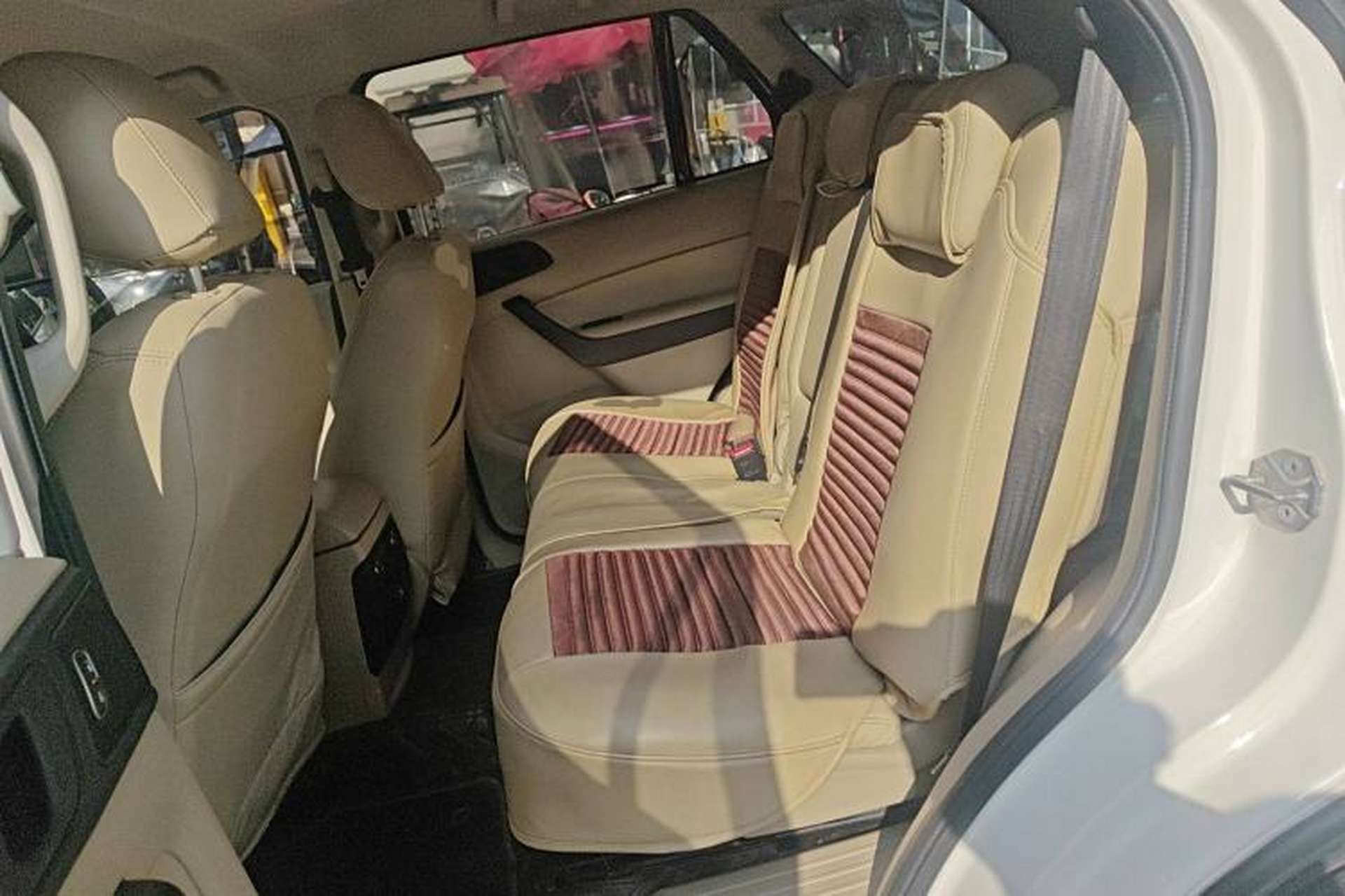 Used Ford Everest 2019 2.0T Gasoline Automatic 4x4 Elite Edition 5 Seats Left Rear Seat