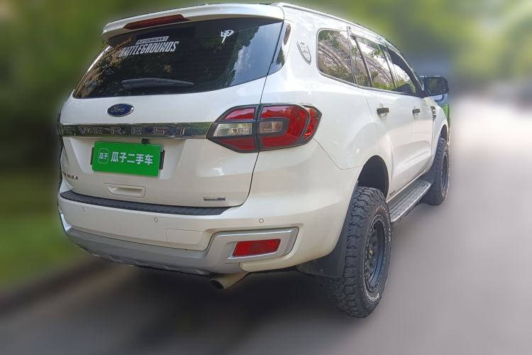 Used Ford Everest 2019 2.0T Gasoline Automatic 4x4 Luxury Edition 5 Seats Rear Right 45 Deg