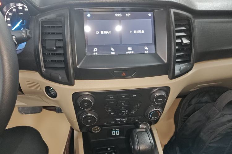 Used Ford Everest 2020 2.3T Gasoline Automatic 4x4 Elite Edition 5 Seats Audio And AC Panel