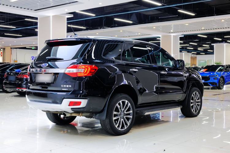 Used Ford Everest 2020 2.3T Gasoline Automatic 4x4 Flagship Edition 7 Seats Exterior 10