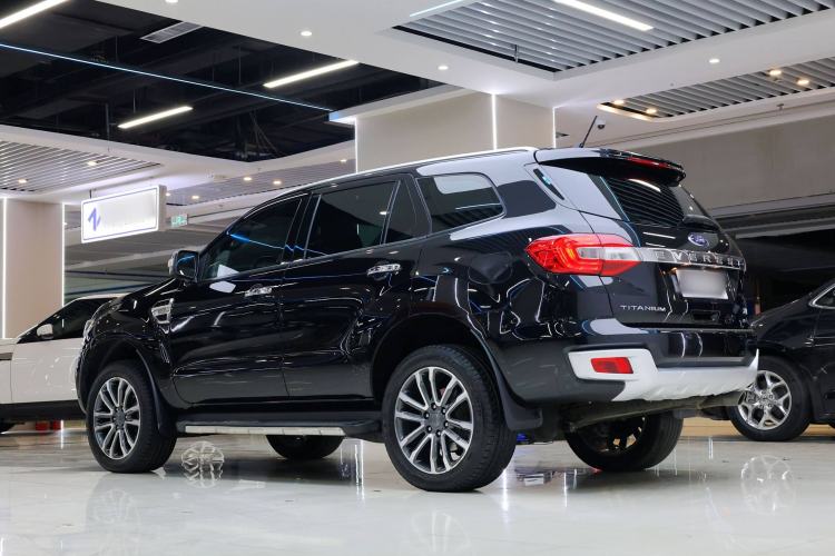 Used Ford Everest 2020 2.3T Gasoline Automatic 4x4 Flagship Edition 7 Seats Exterior 3