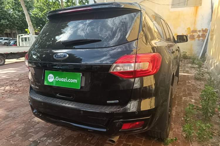 Used Ford Everest 2020 Sport Edition 2.3T Gasoline Automatic 4x4 Flagship Model with 7 Seats Rear Right 45 Deg
