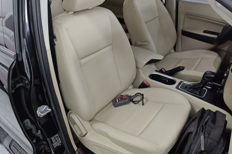 Used Ford Everest 2020 2.3T Gasoline Automatic 4x4 Elite Edition 5 Seats Right Front Seat