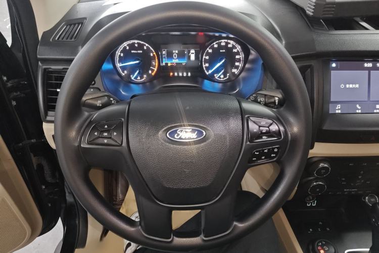 Used Ford Everest 2020 2.3T Gasoline Automatic 4x4 Elite Edition 5 Seats Steering Wheel
