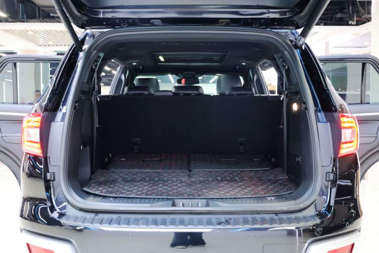 Used Ford Everest 2020 2.3T Gasoline Automatic 4x4 Flagship Edition 7 Seats Trunk