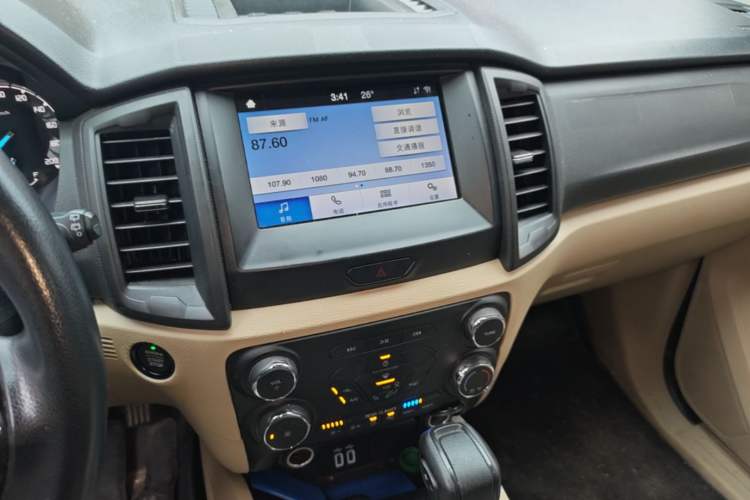 Used Ford Everest 2020 2.3T Gasoline Automatic 4x4 Elite Edition 5 Seats Audio And AC Panel