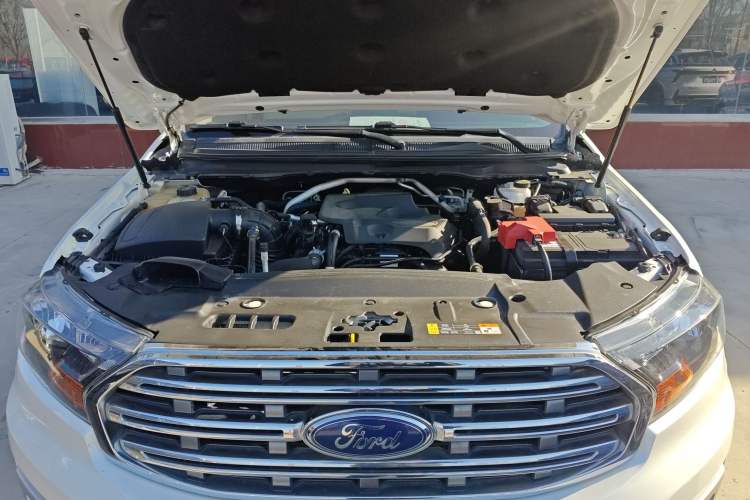 Used Ford Everest 2020 2.3T Gasoline Automatic 4x4 Elite Edition 5 Seats Engine Bay