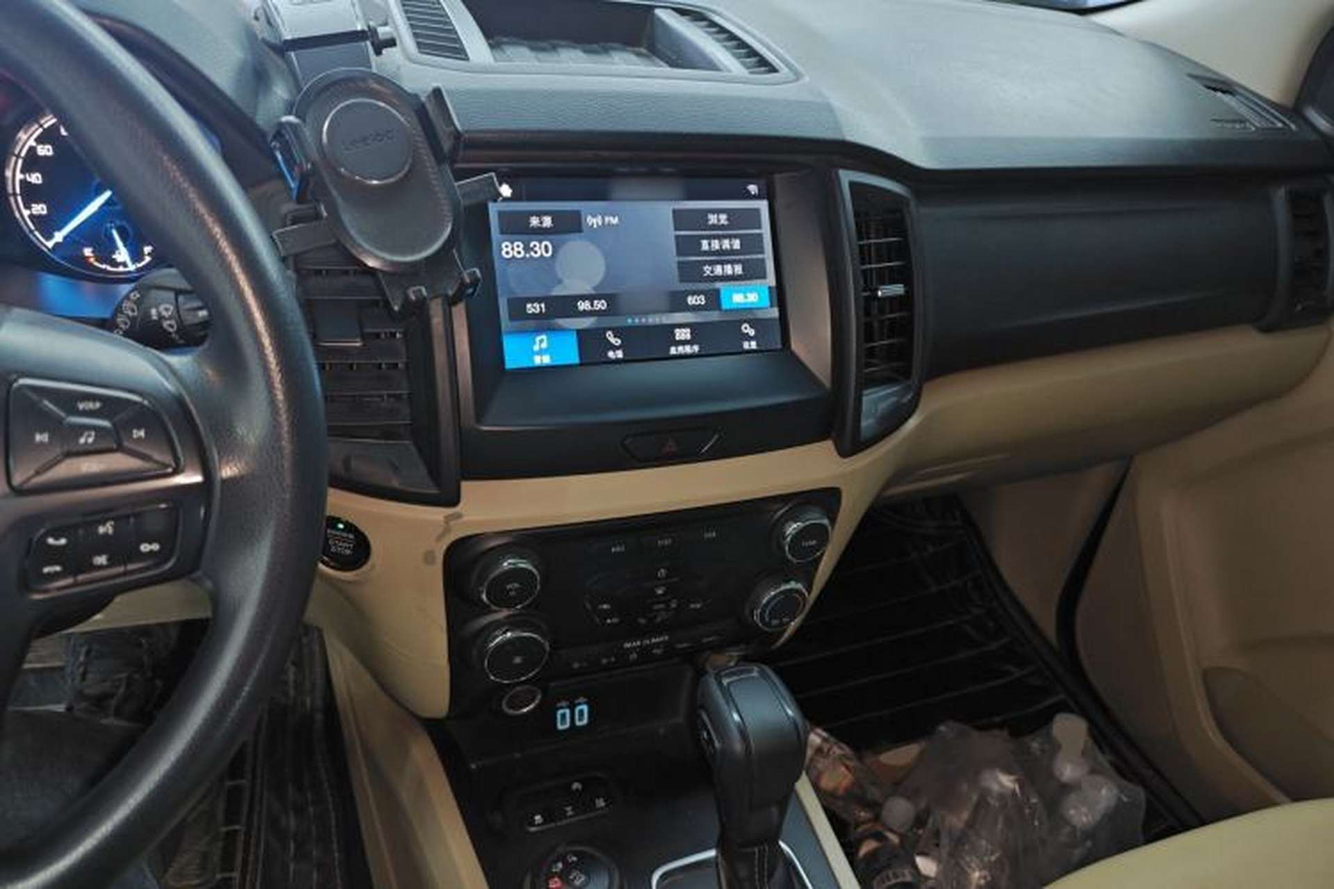Used Ford Everest 2020 2.3T Gasoline Automatic 4x4 Elite Edition 5 Seats Interior 2