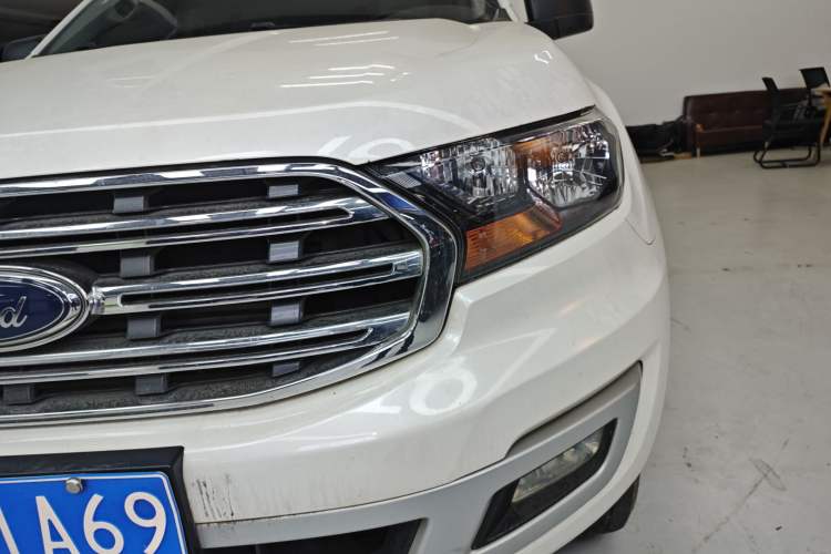 Used Ford Everest 2020 2.3T Gasoline Automatic 4x4 Elite Edition 5 Seats Left Front Headlight