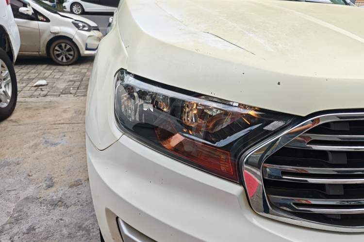 Used Ford Everest 2020 2.3T Gasoline Automatic 4x4 Elite Edition 5 Seats Right Front Headlight