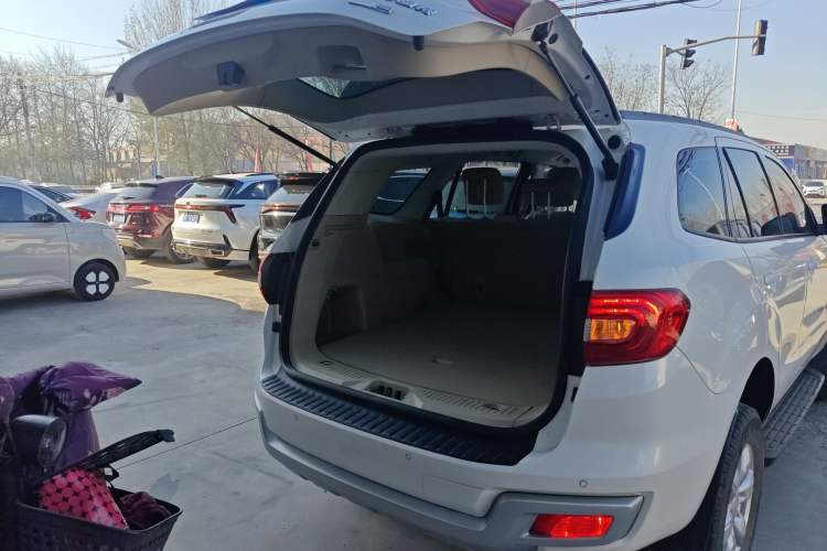 Used Ford Everest 2020 2.3T Gasoline Automatic 4x4 Elite Edition 5 Seats Trunk
