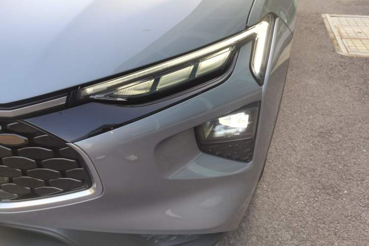Used Ford EVOS 2022 EcoBoost 245 Style Edition Left Front Headlight
