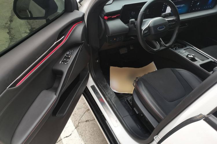 Used Ford EVOS 2022 EcoBoost 245 Sport Edition Driver Seat
