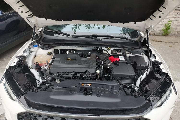 Used Ford EVOS 2022 EcoBoost 245 Sport Edition Engine Bay